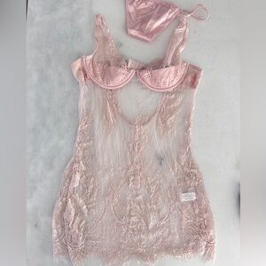 Venus Pink Lace Lingerie Set